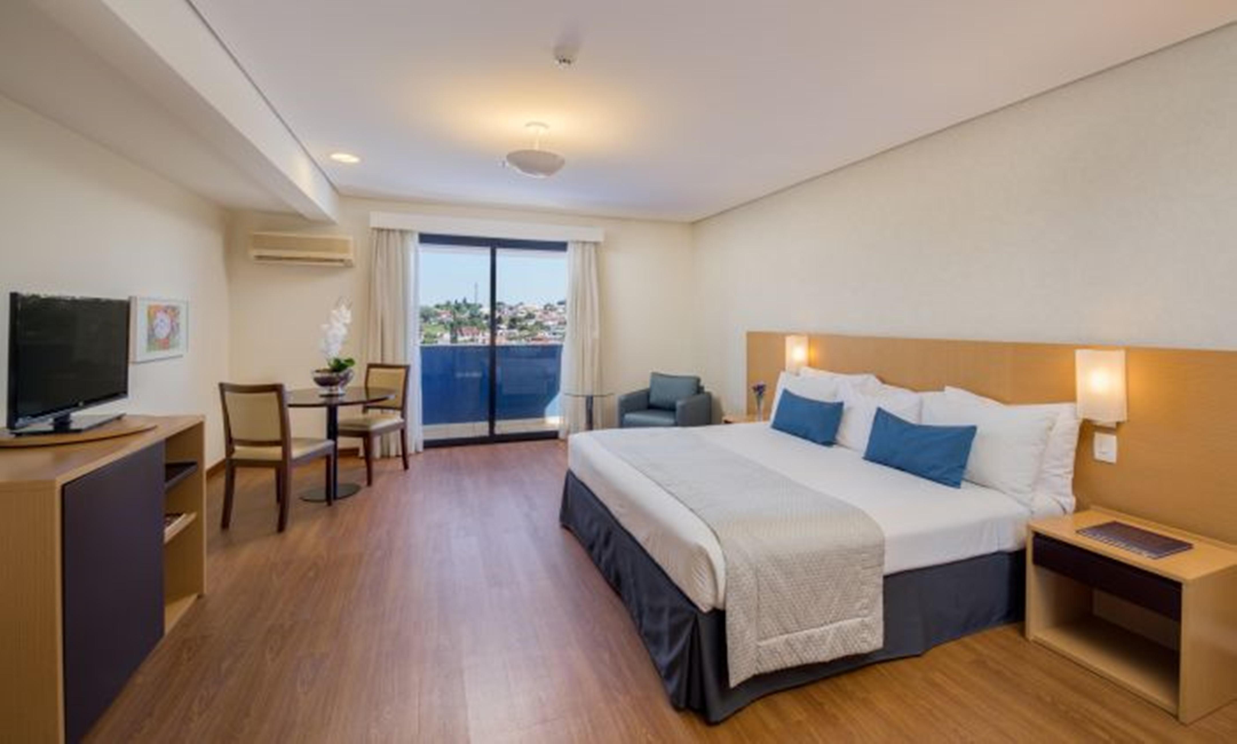 Hotel Blue Tree Premium