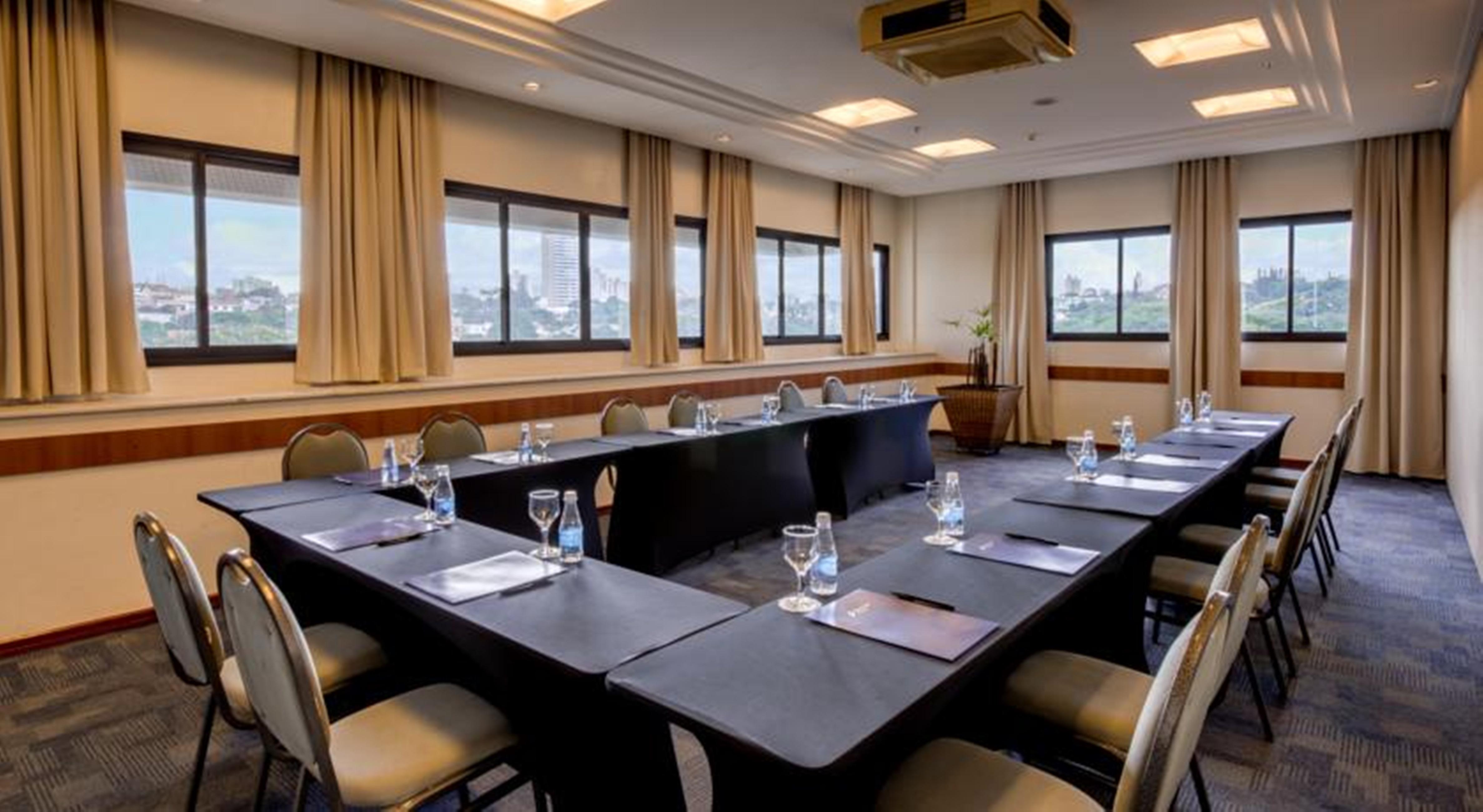 Hotel Blue Tree Premium 4*
