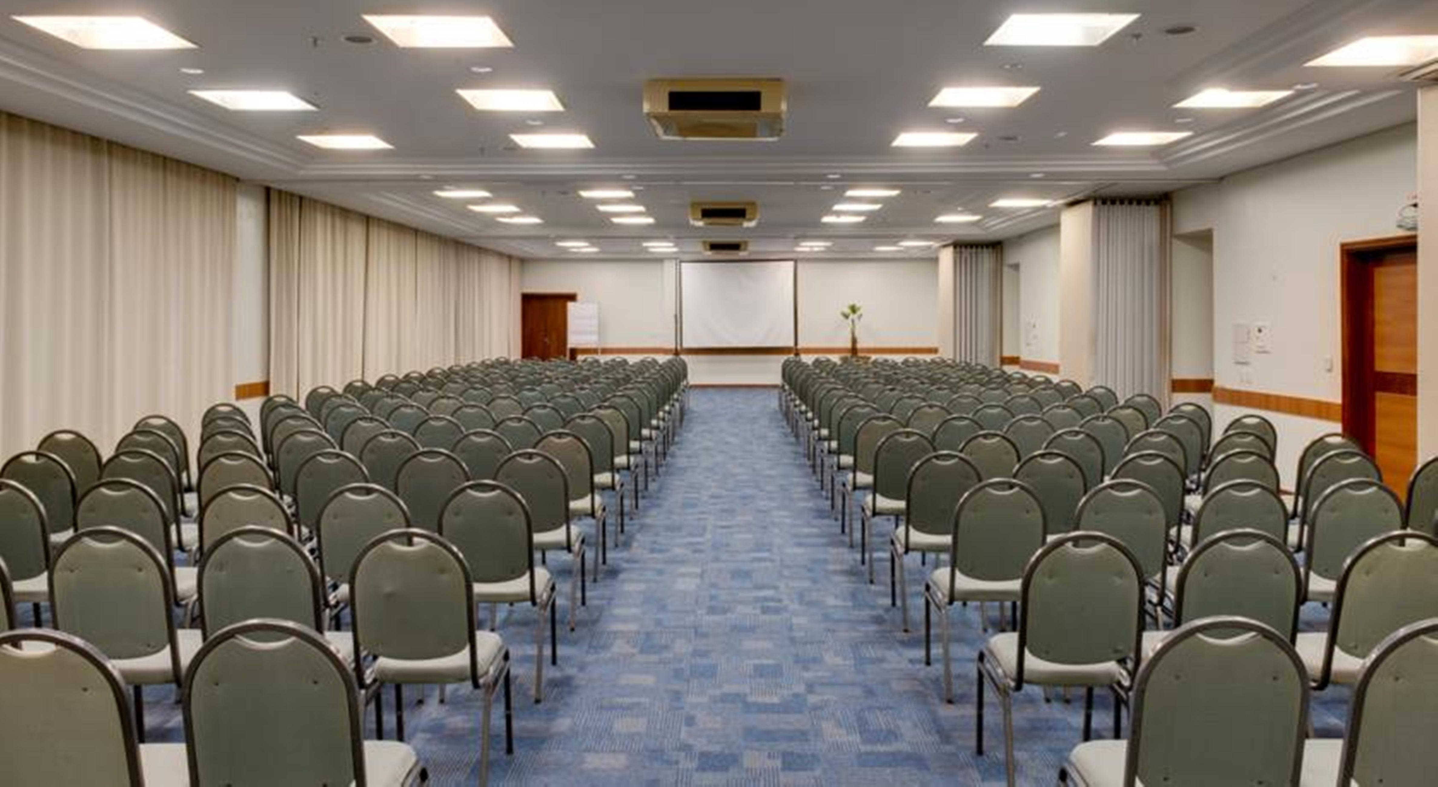 Blue Tree Premium Hotel