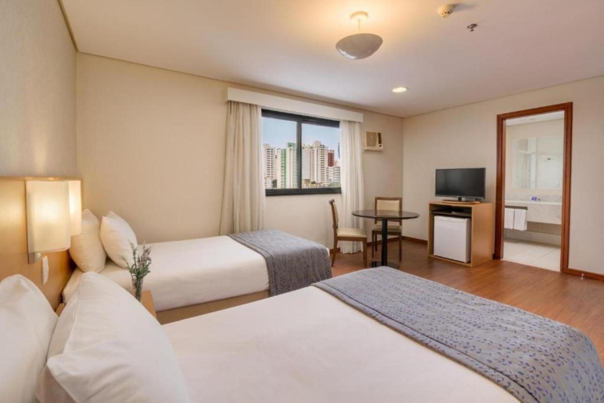 Blue Tree Premium Hotel